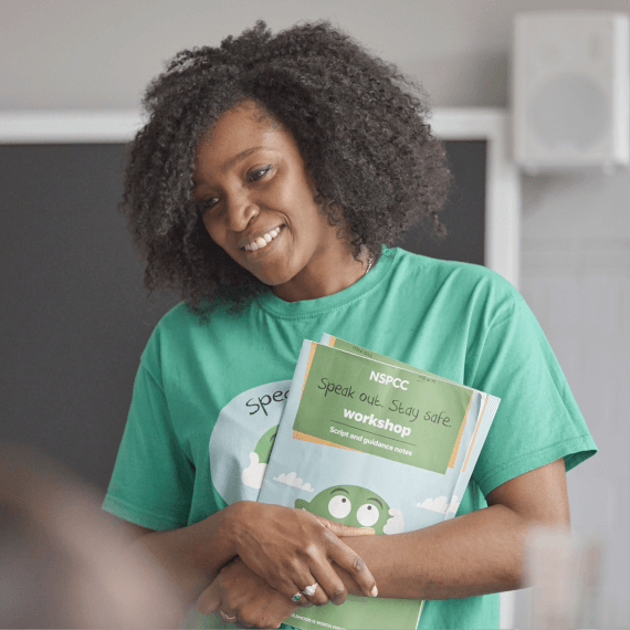 lady volunteer